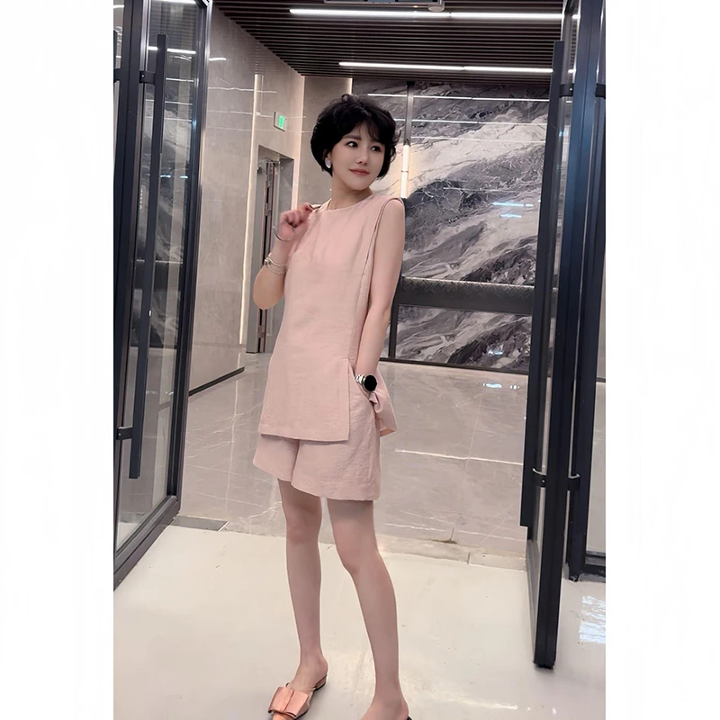 亚麻圆领无袖A字休闲短裤套装
