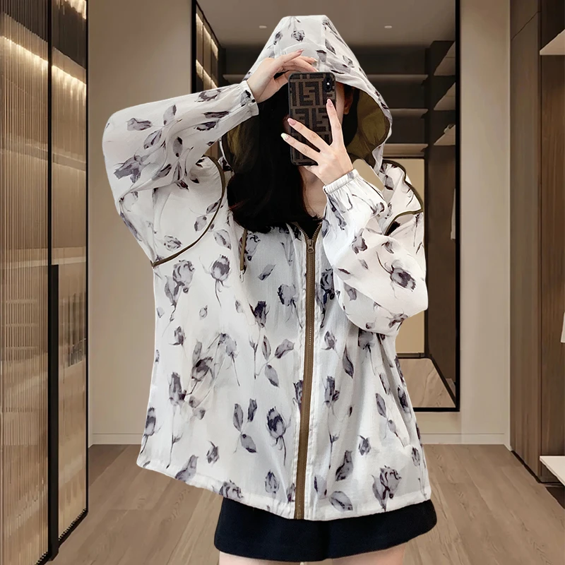 连帽薄款花朵印花防晒衣女2025新款夏季空调衫百搭宽松防晒服外套