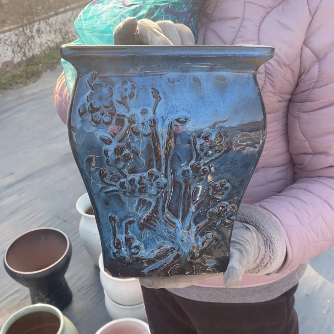 红陶口20高23～～～