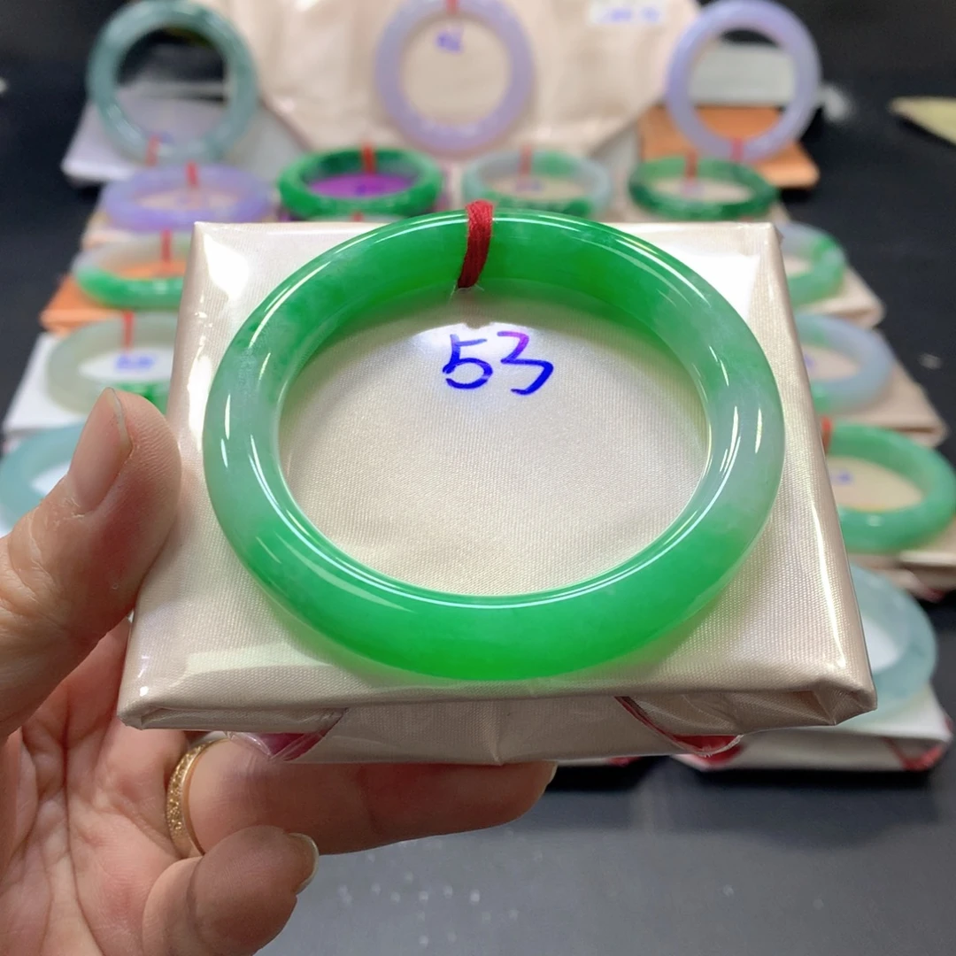 翡翠未镶嵌手镯53圈口