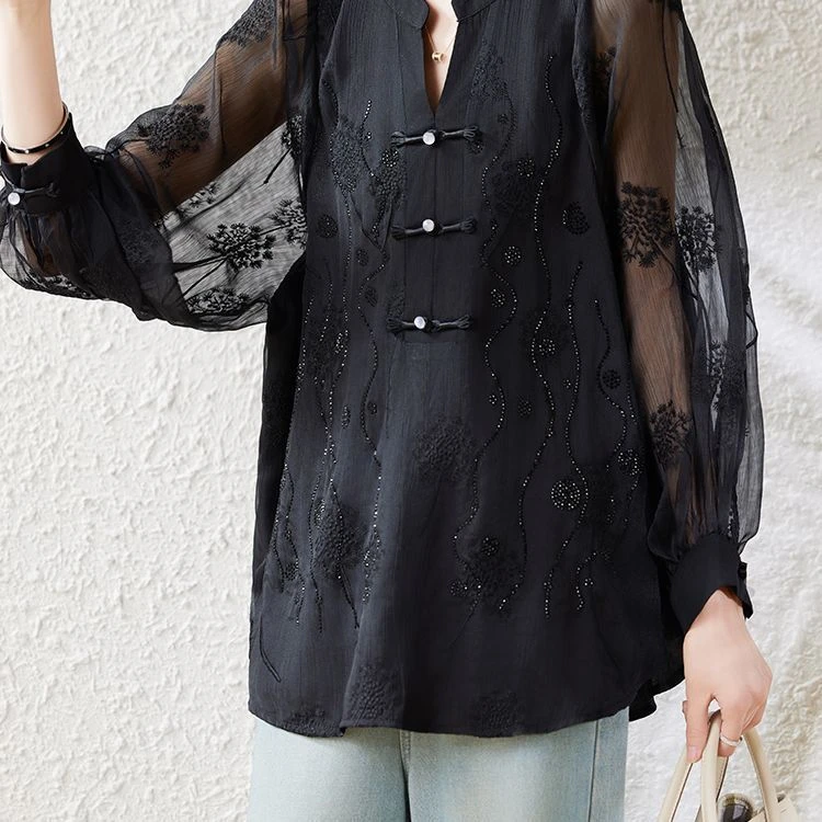 V领新中式刺绣镂空常规款雪纺衫重磅汉服重工中国风大码立领