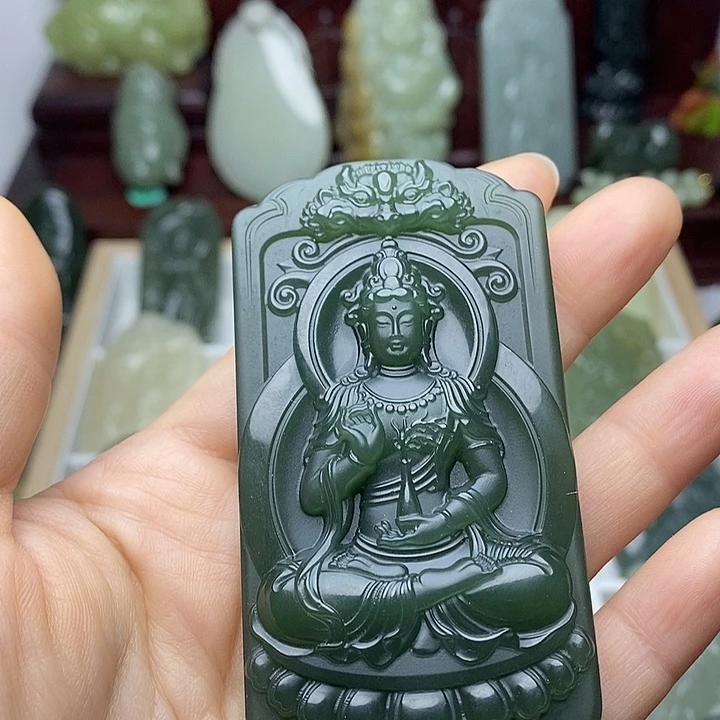 和田玉未镶嵌颈饰