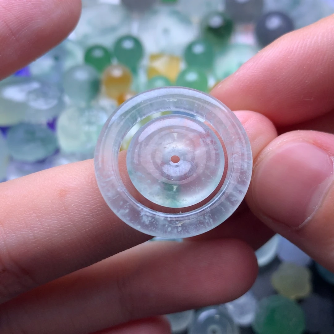 定制翡翠未镶嵌挂件