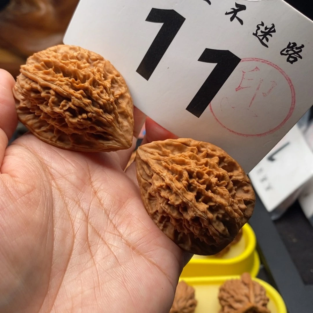 文玩核桃吊坠38全品柳叶鸭嘴