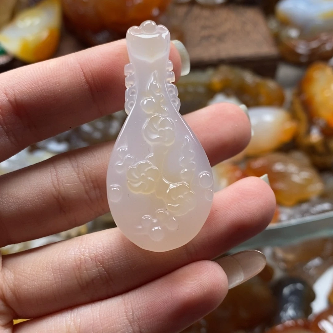 玛瑙/玉髓未镶嵌颈饰