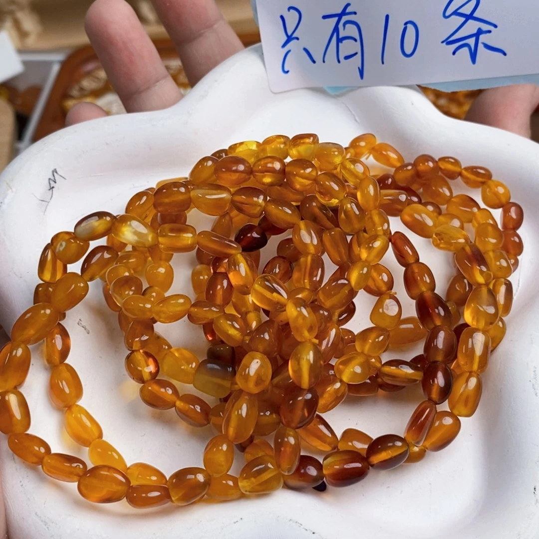 未镶嵌琥珀珠宝奇石