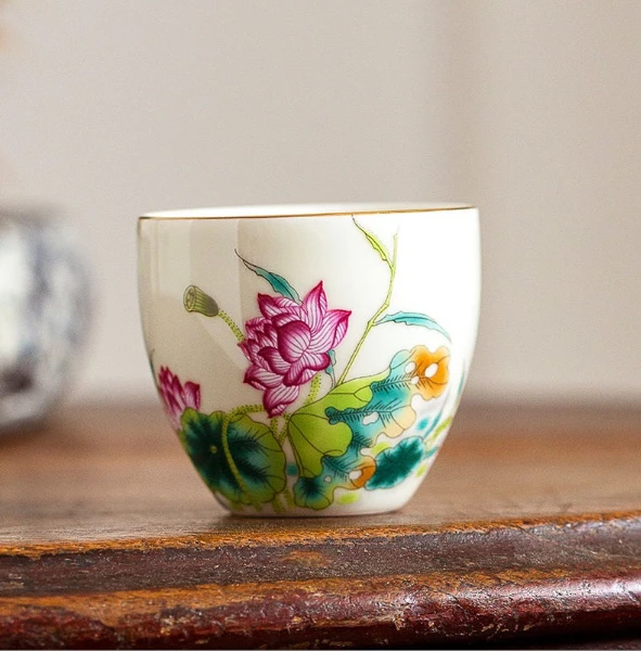 瓷里陶里《夏日映荷》粉釉鸡心杯/容量60毫升