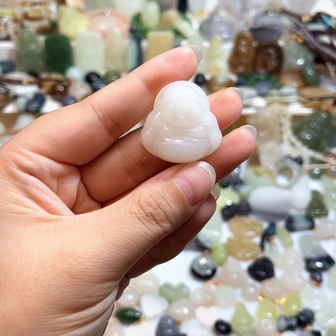 嘿***和田玉未镶嵌吊坠(赠链)