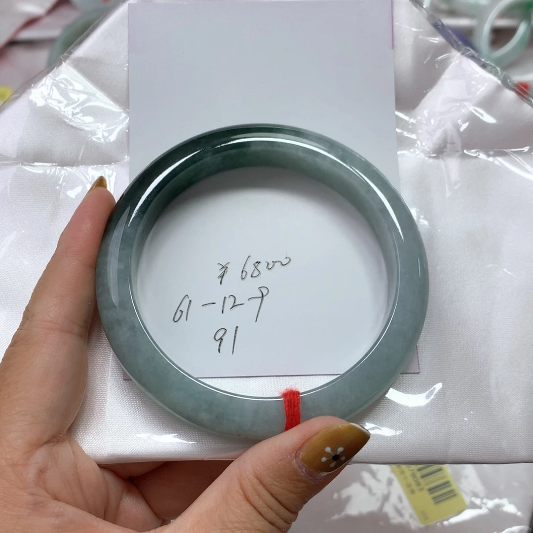 翡翠手镯未镶嵌91