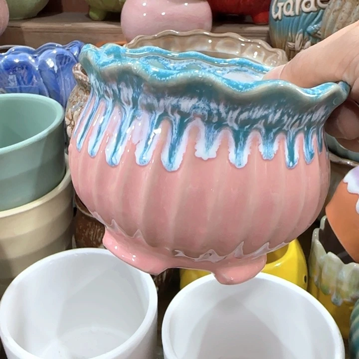 多肉绿植花盆凑9块包邮，有孔