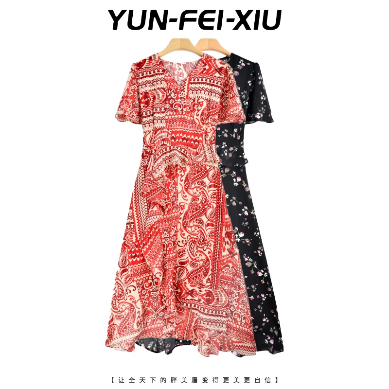 云妃秀大码女装连衣裙休闲气质时尚韩版V领减龄显瘦胖妹妹夏77027