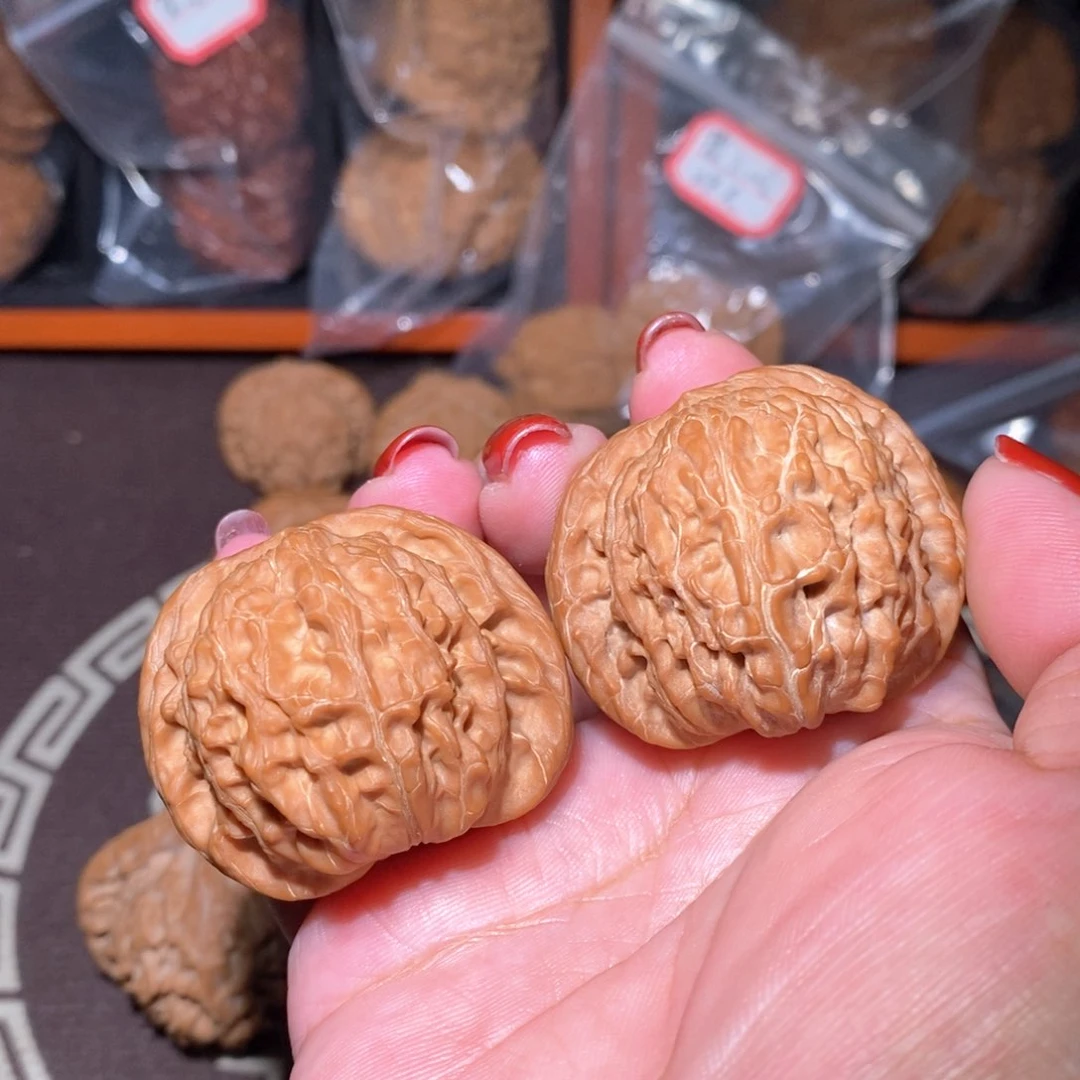 特***叻文玩核桃把件磨盘