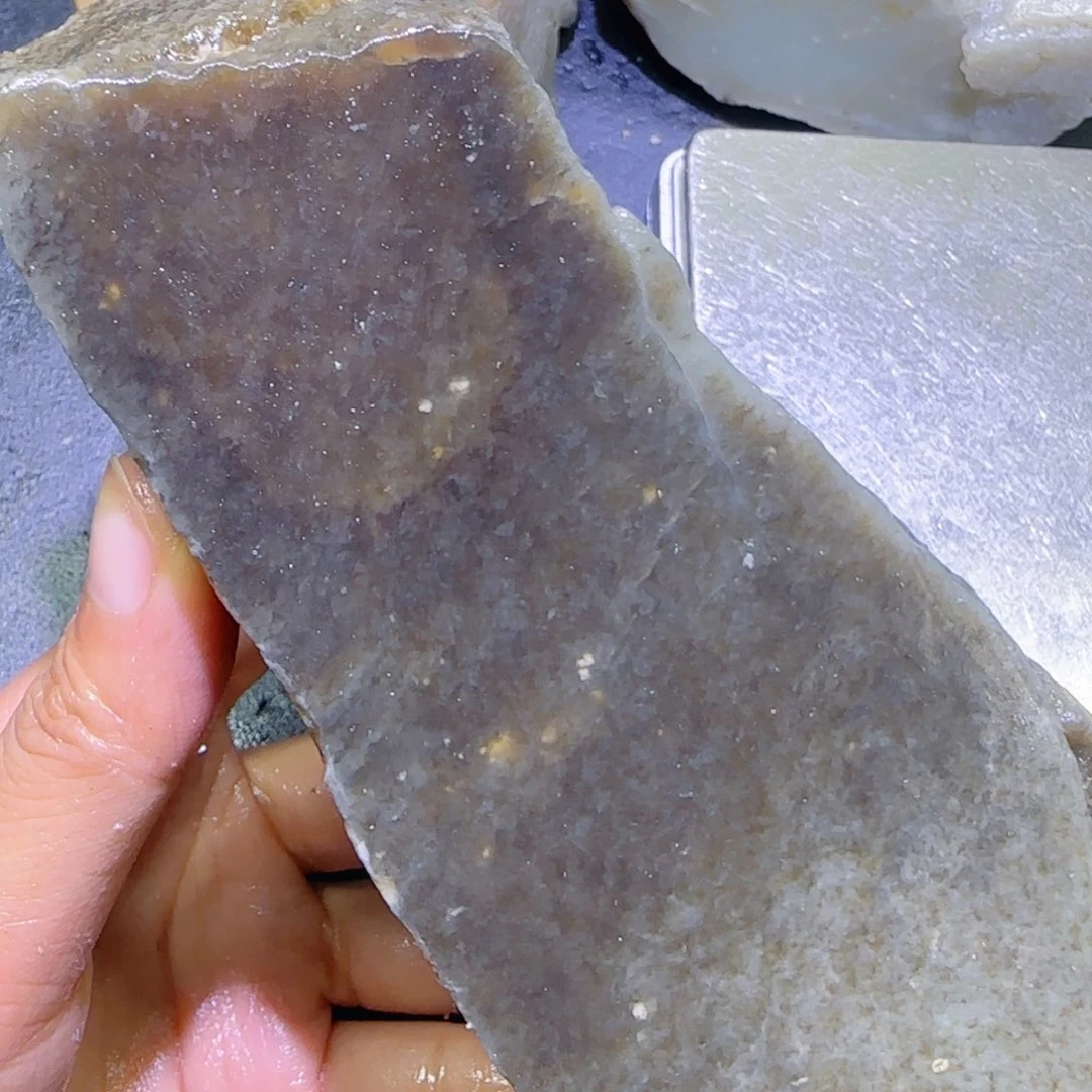 和田玉未镶嵌珠宝半成品