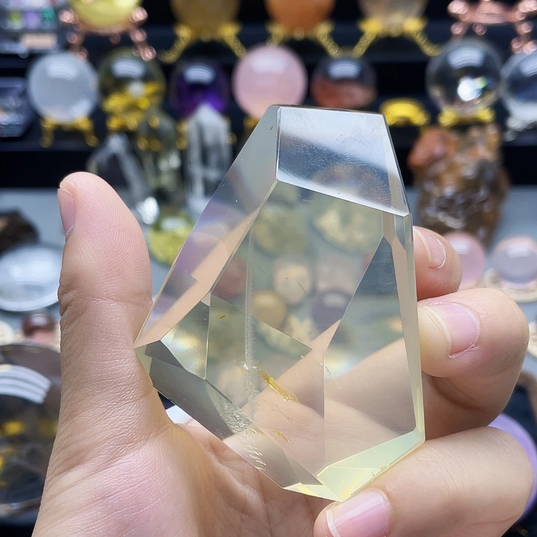 未镶嵌珠宝半成品水晶