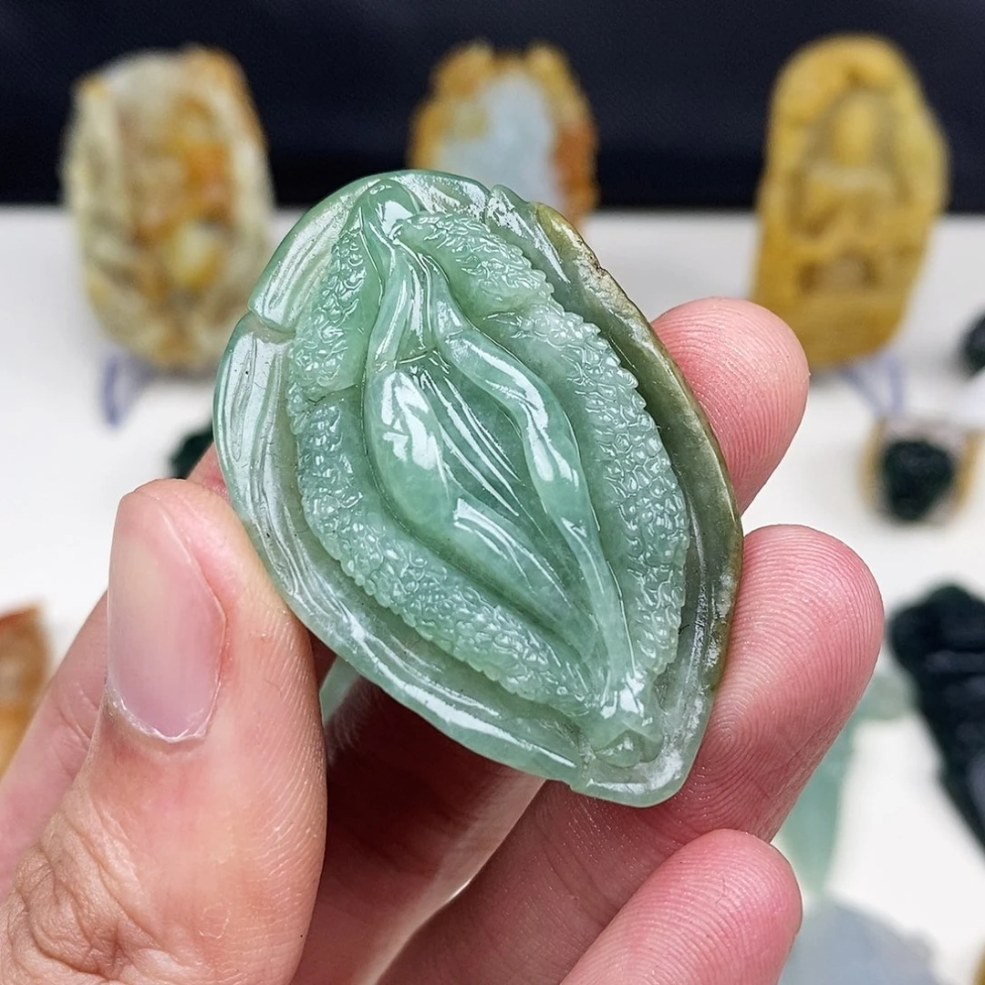 定制翡翠未镶嵌天然翡翠