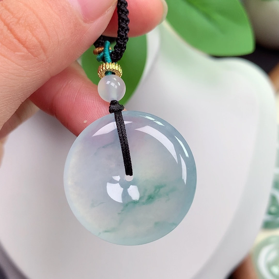 颈饰未镶嵌翡翠平安扣 29x6.1mm
