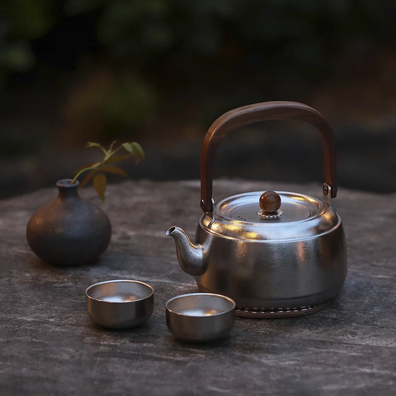 虫子小院｜纯钛提梁壶大容量复古家用煮茶壶户外便携烧水泡茶钛壶