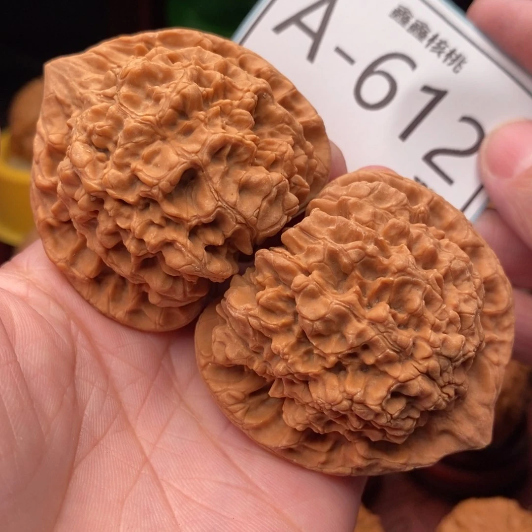 文玩核桃把件官帽48