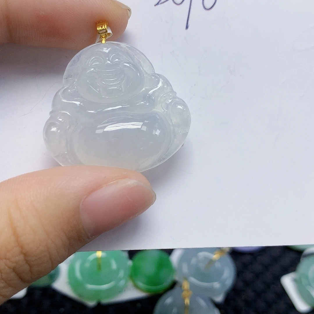 颈饰18K金镶嵌翡翠