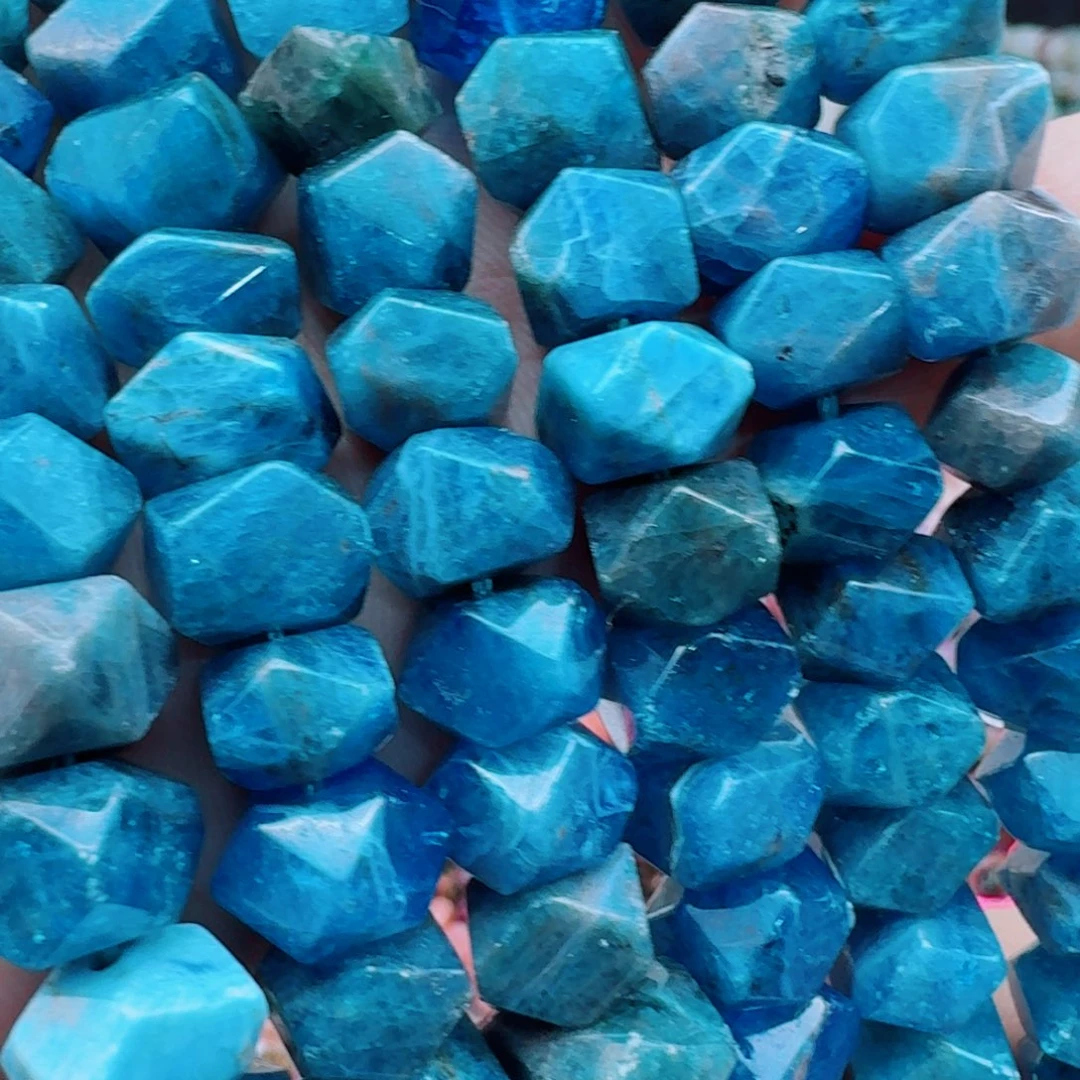 玛瑙/玉髓合金珠宝半成品10切角蓝磷灰方一条