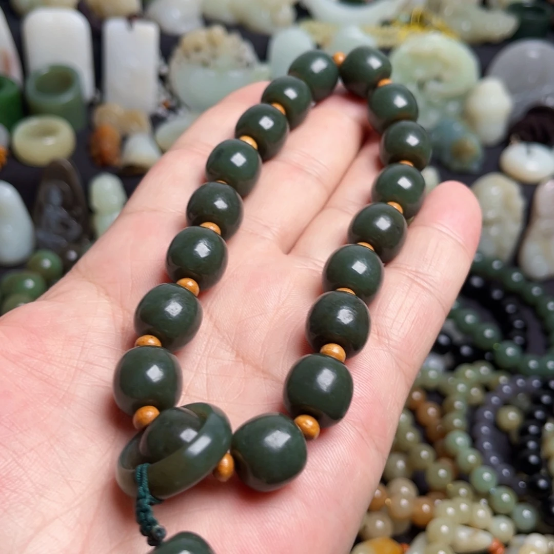 和田玉（碧玉）未镶嵌套链和田玉且末篮卡14手特链