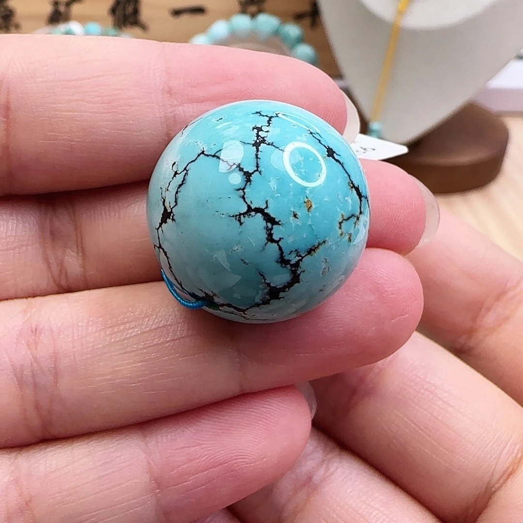 绿松石未镶嵌C天然原矿绿松石27卡21.6