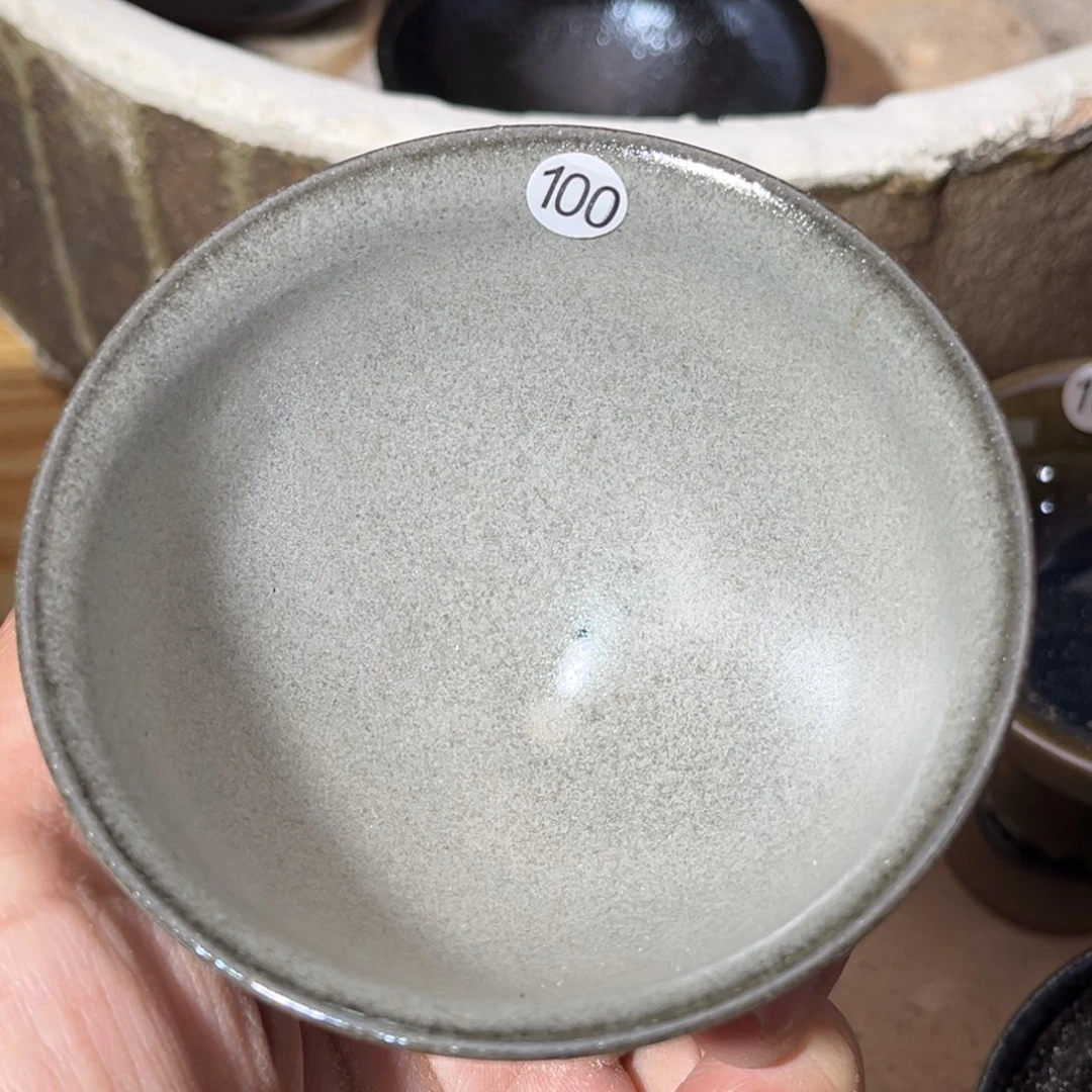 茶盏义兴龙窑坚持真柴烧