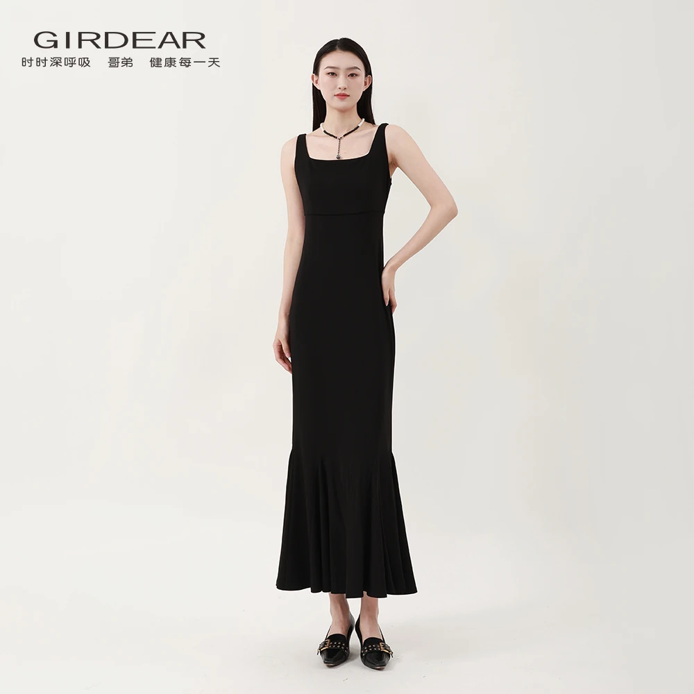 哥弟品质女装时尚简约气质轻礼服系列吊带背心连衣裙鱼尾裙150020