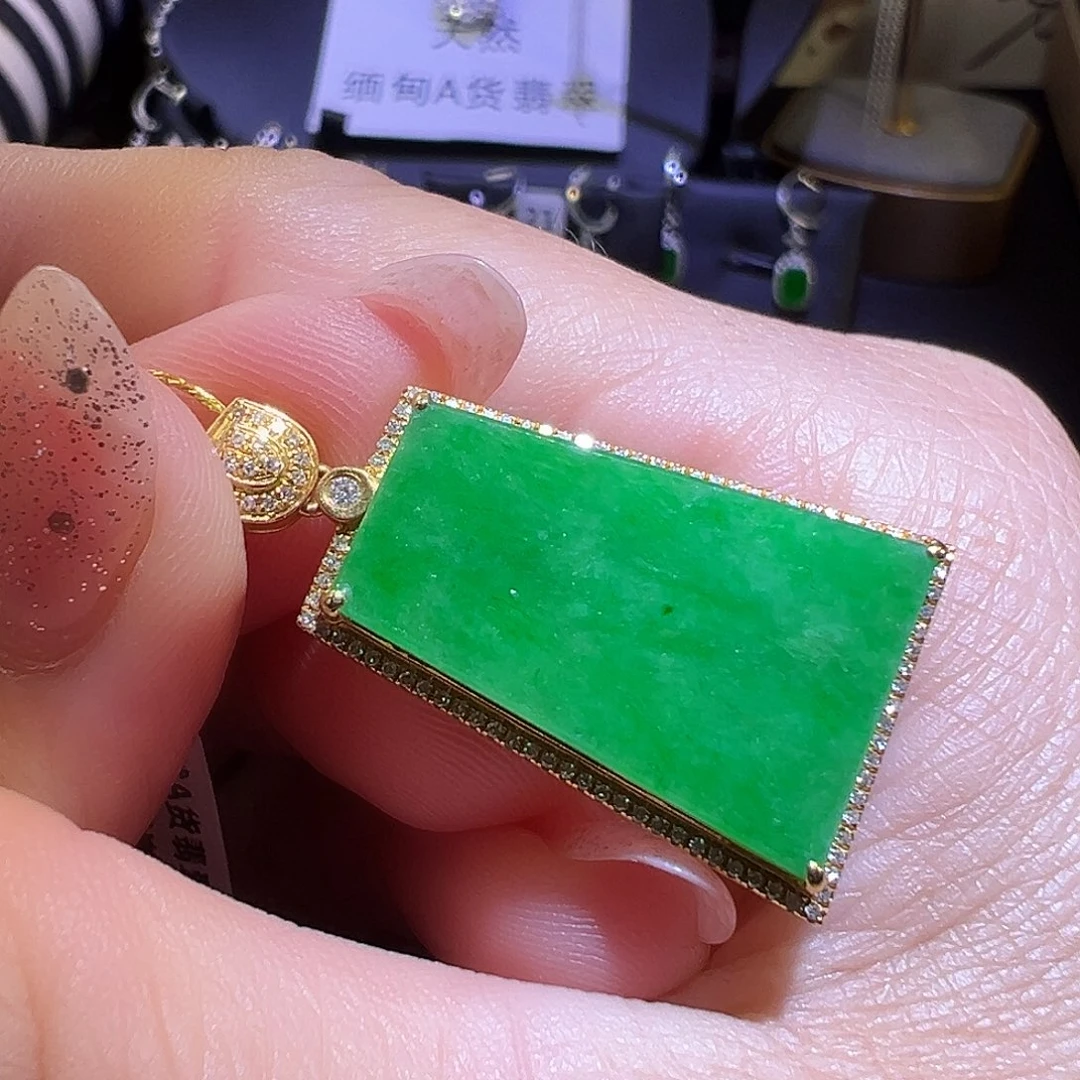 翡翠耳饰18K金镶嵌戒指