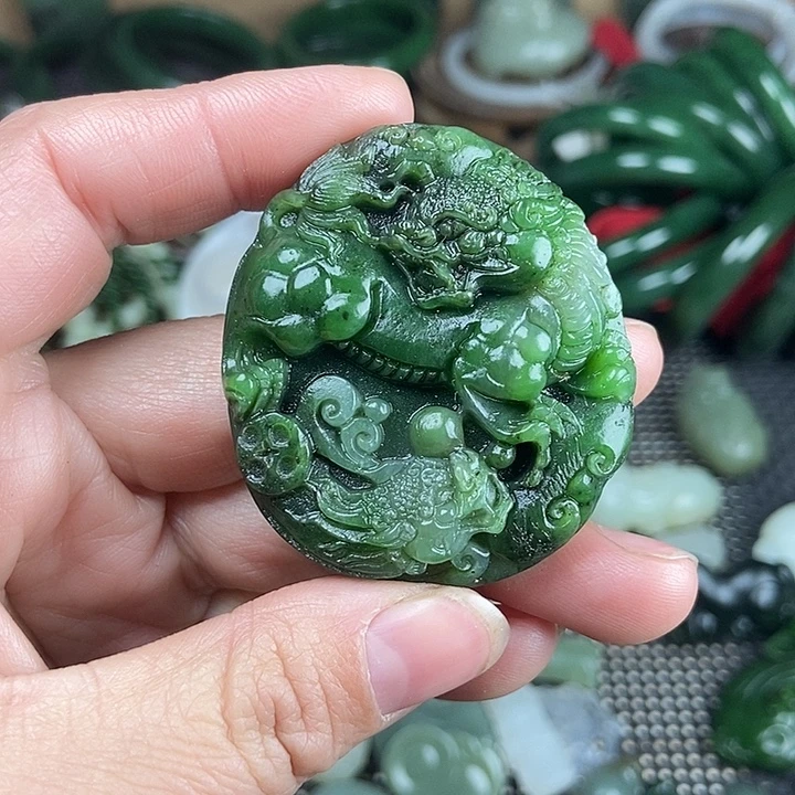 和田玉（碧玉）未镶嵌挂件