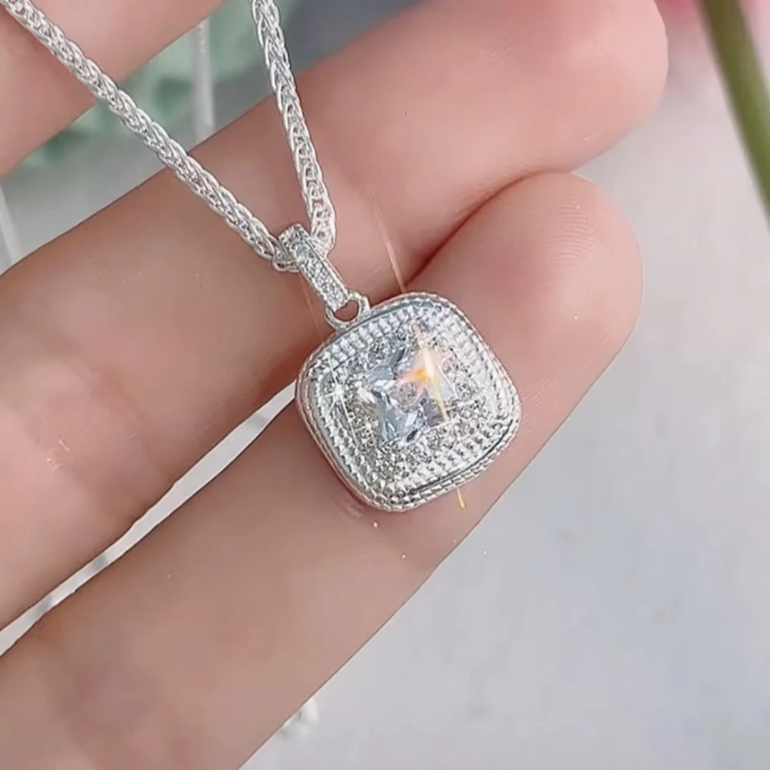 坠链均足银锆石 足银微镶锆方糖项链