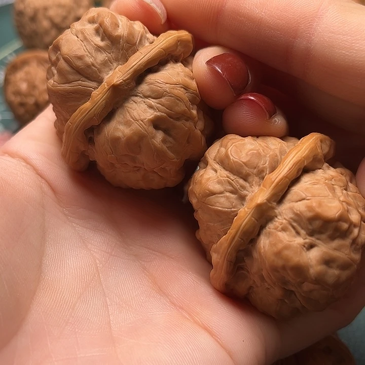 文玩核桃把件42蛤蟆头