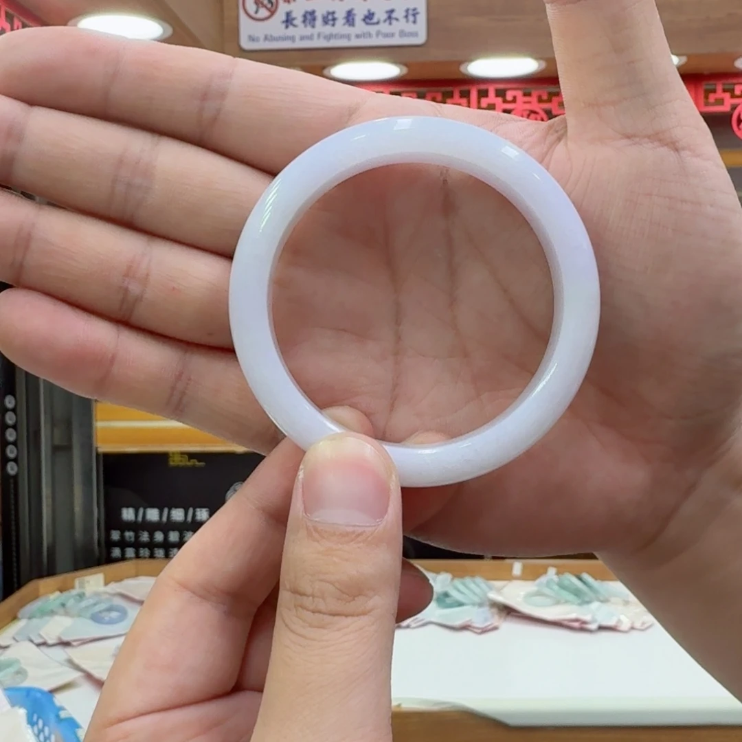 翡翠手镯未镶嵌买断