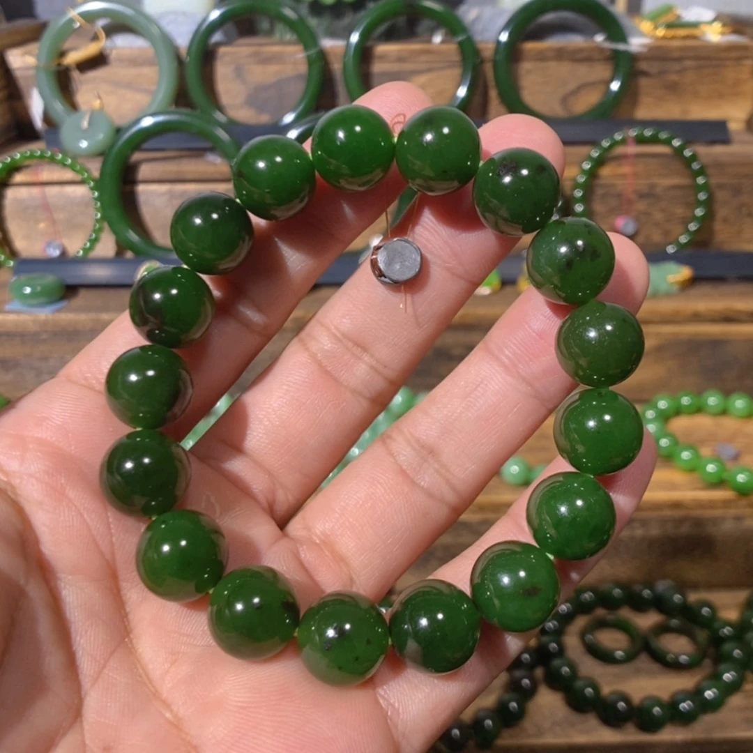 【闪购商品】吊坠(不含链)未镶嵌和田玉俄料菠菜绿手串 12