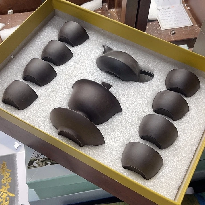 孤品茶具套装等。