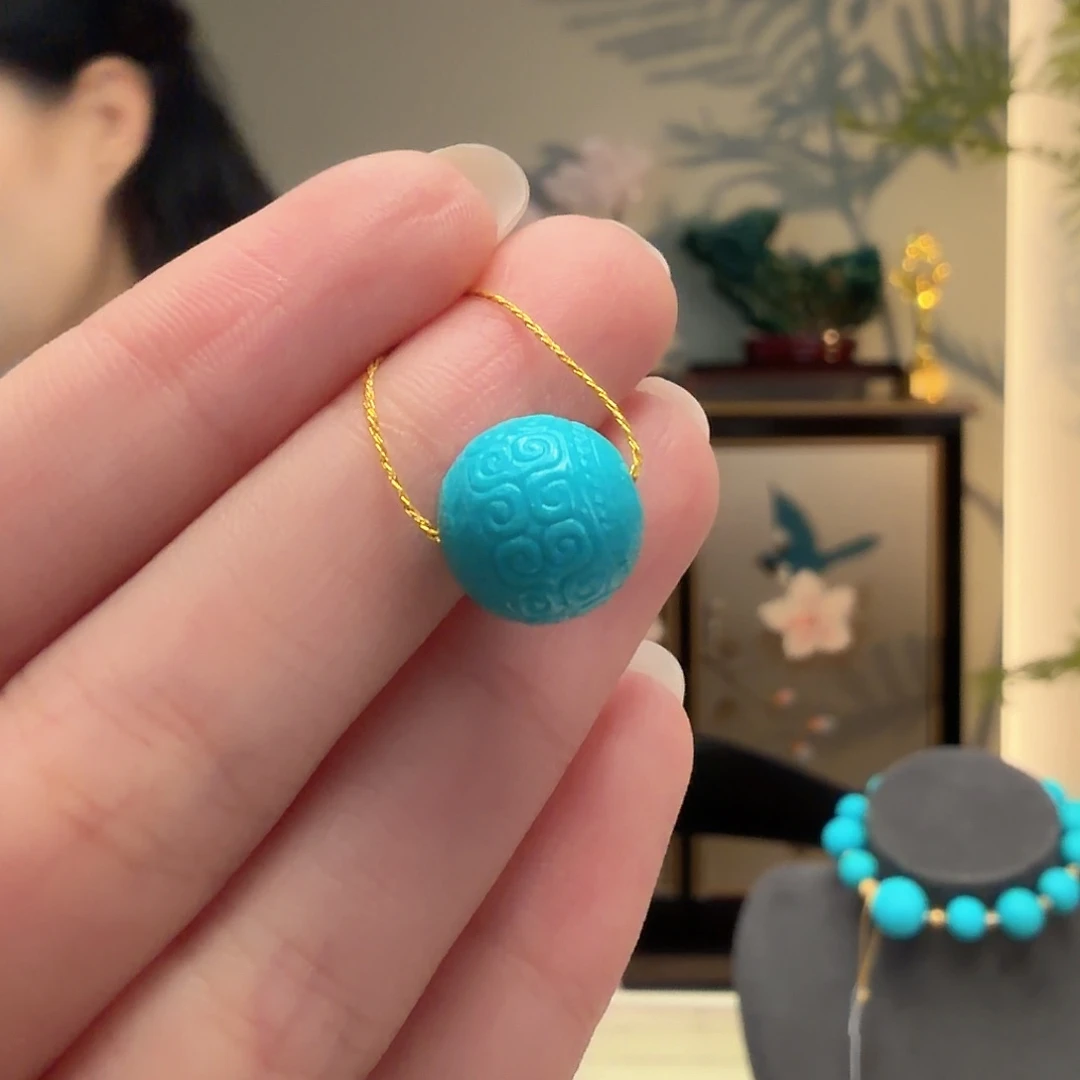 绿松石未镶嵌颈饰