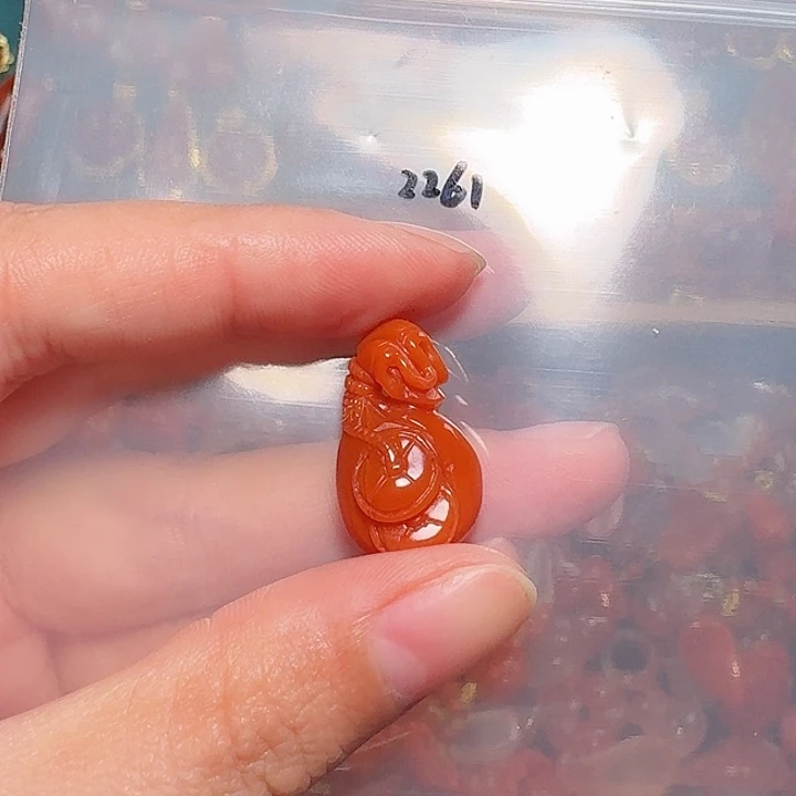南红玛瑙未镶嵌吊坠