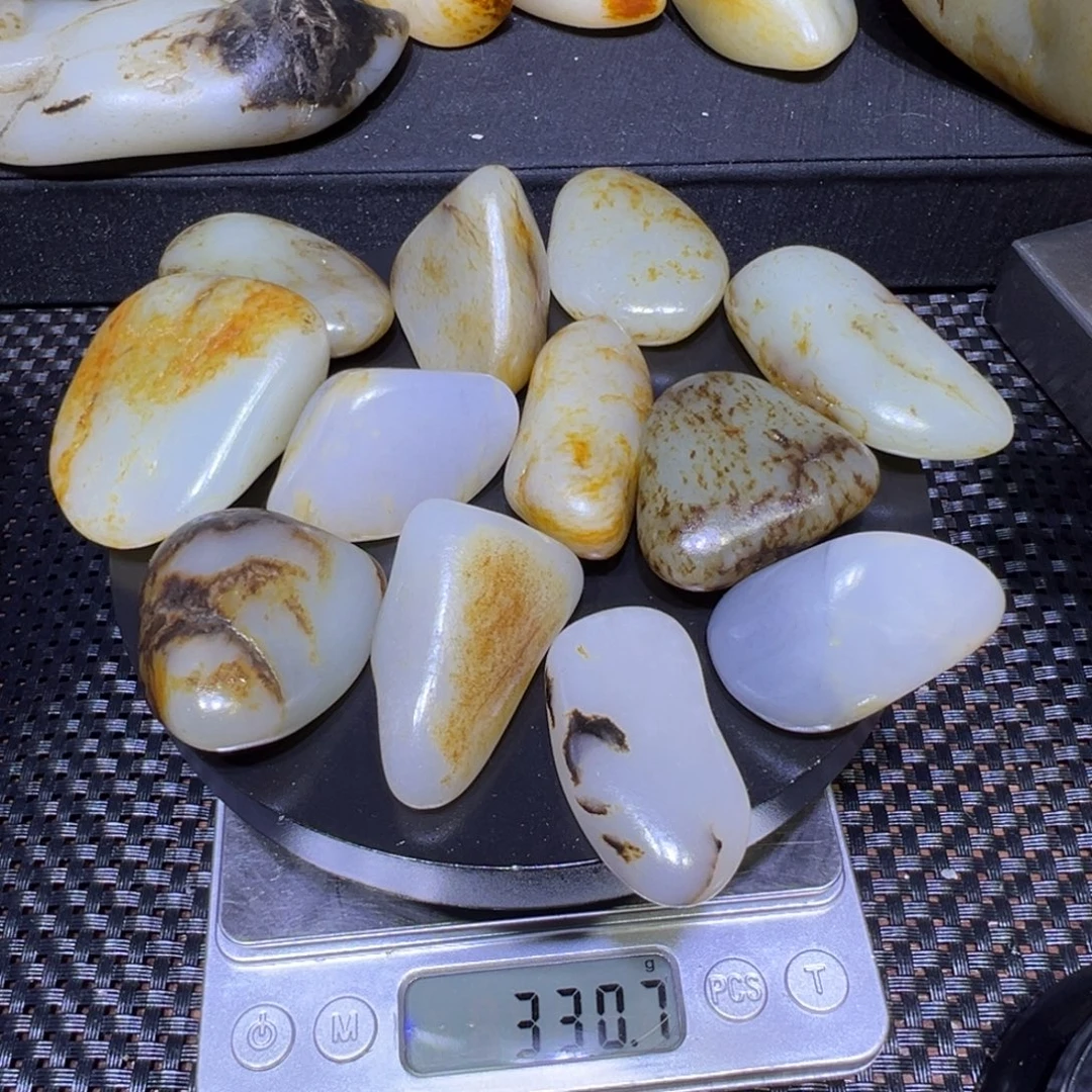 和田玉（子料）未镶嵌吊坠(不含链)351