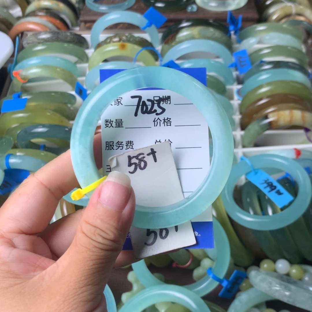 未镶嵌蛇纹石玉手镯7025