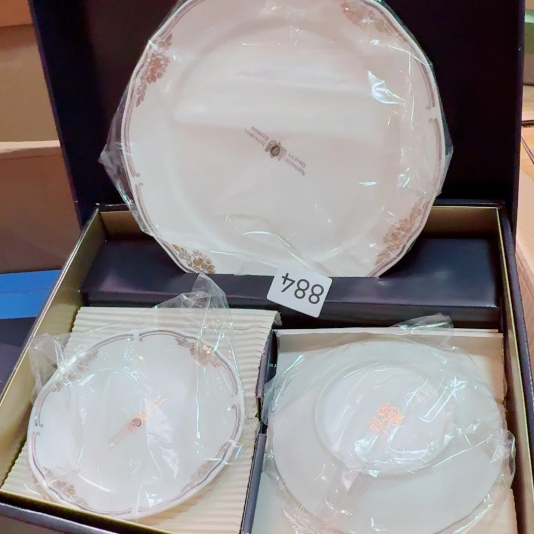 中古日瓷默认微瑕no退no换同意再买