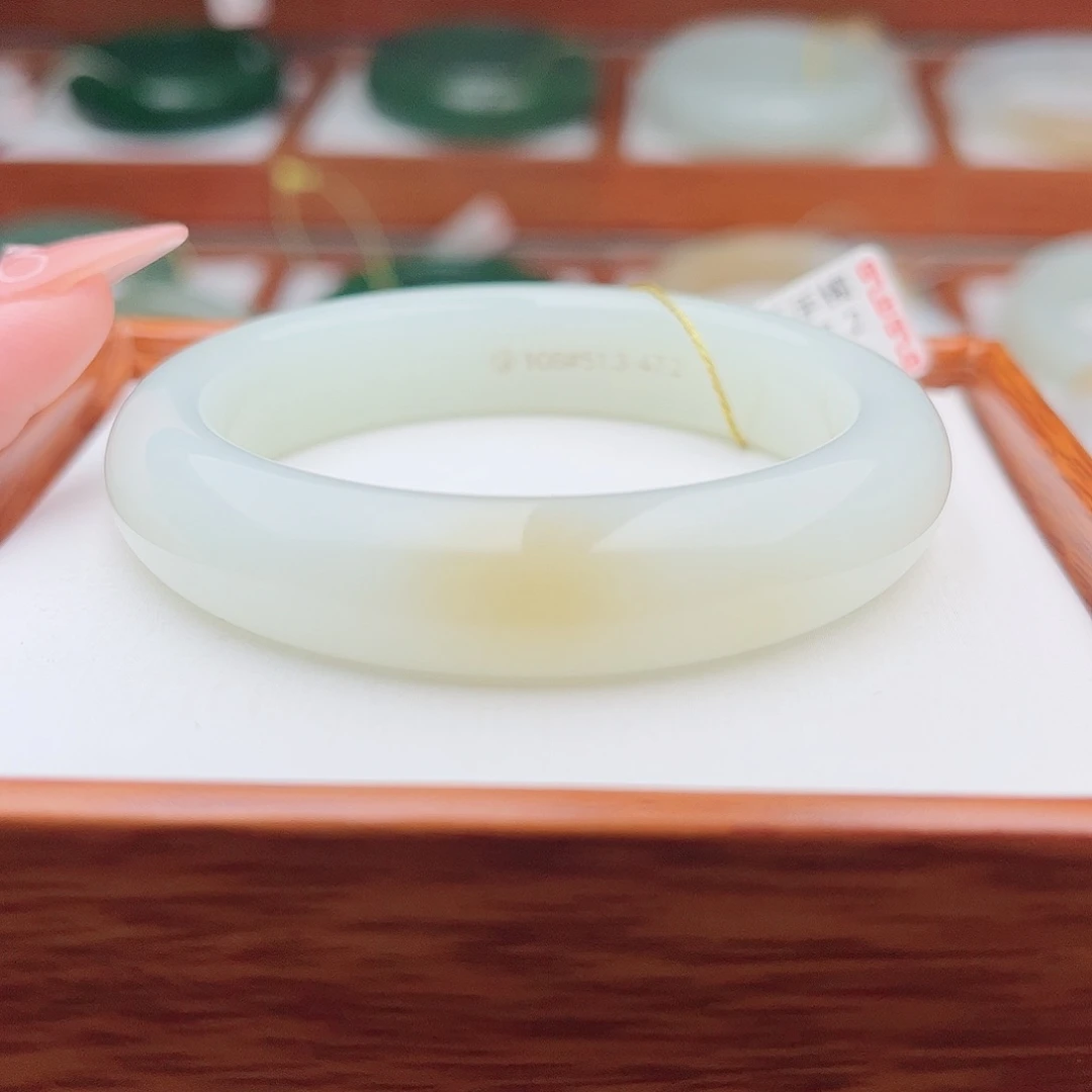 和田玉未镶嵌手镯51.3