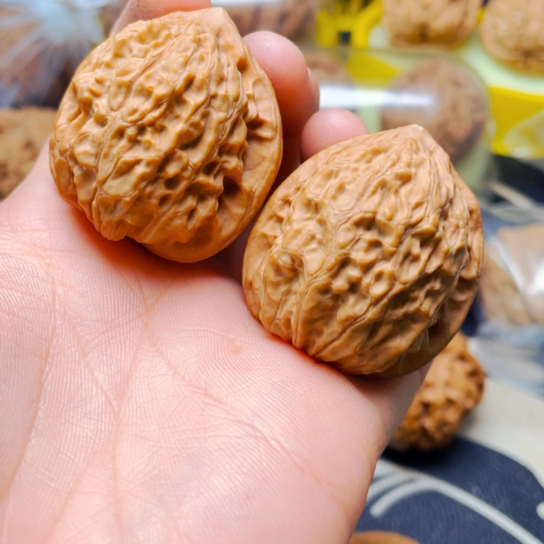 文玩核桃吊坠乐**叔金牛一对