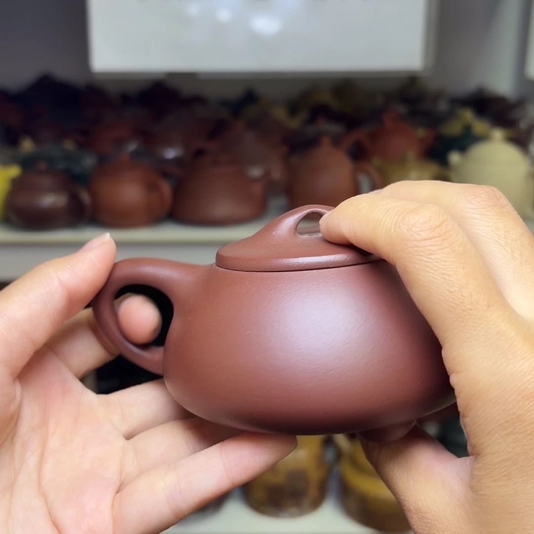 甄选宜兴本土紫砂壶