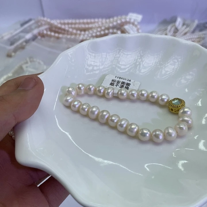 未镶嵌淡水珍珠颈饰