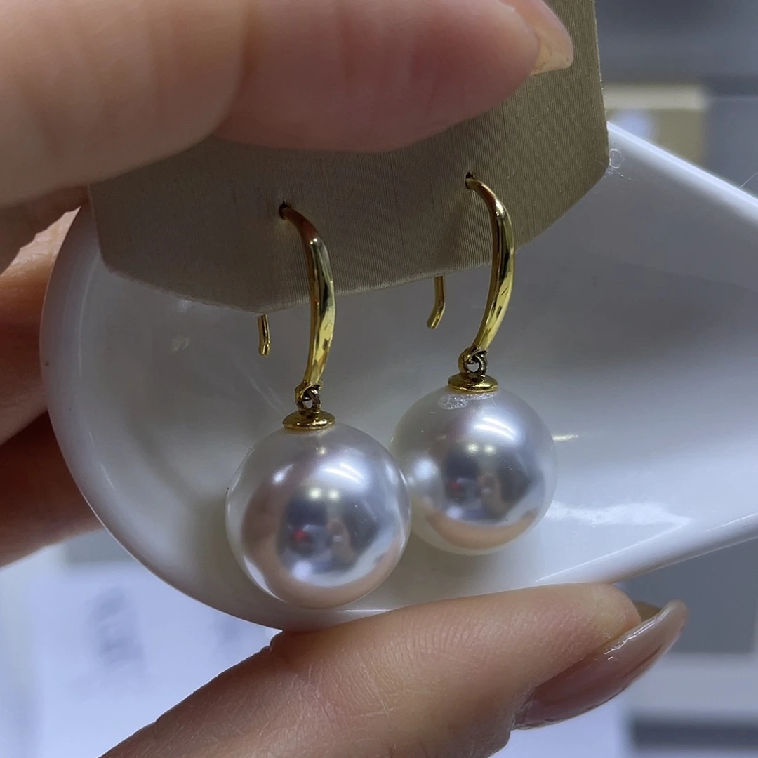 淡水珍珠未镶嵌耳饰