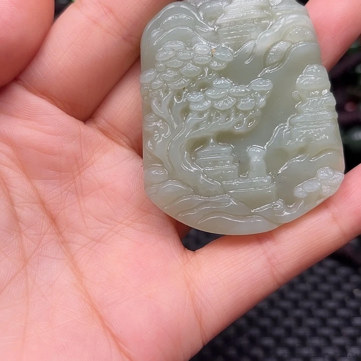 和田玉未镶嵌颈饰