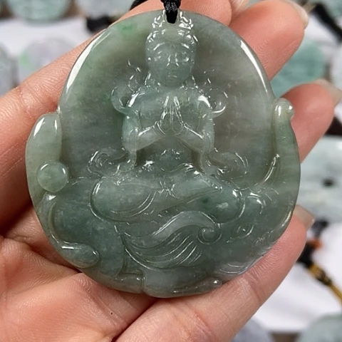 翡翠颈饰未镶嵌普贤菩萨福利