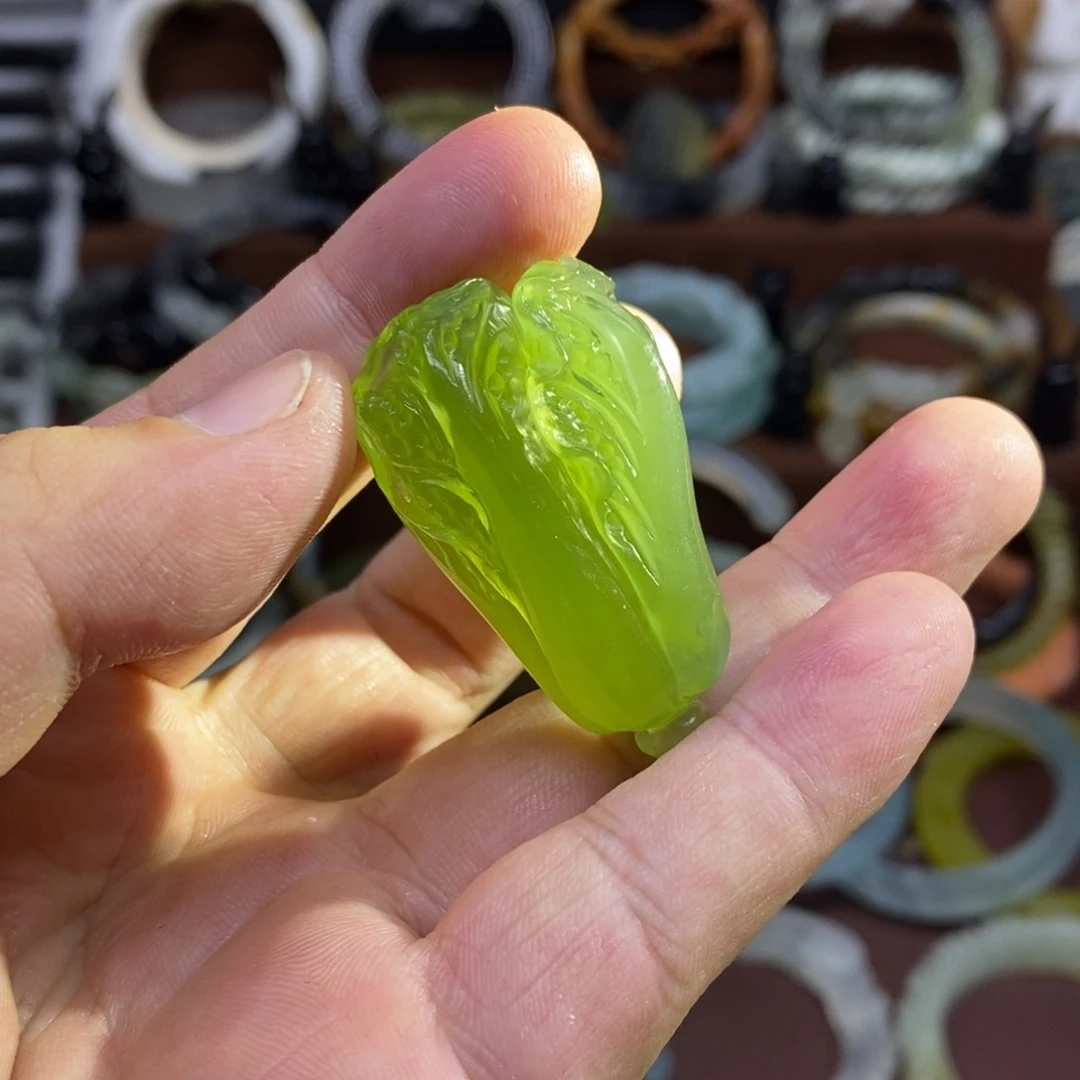 蛇纹石玉未镶嵌吊坠(赠链)