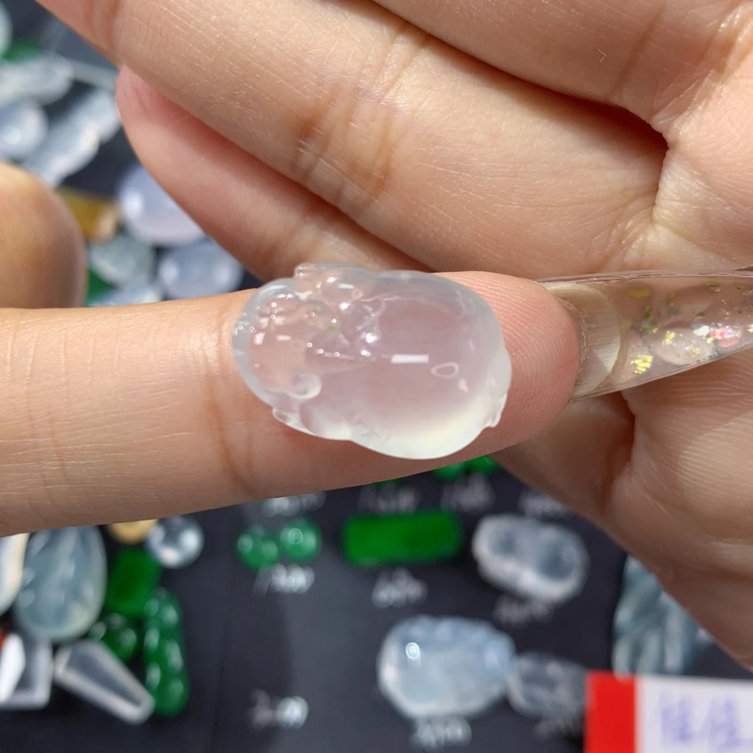 翡翠颈饰未镶嵌纯天然翡翠A货