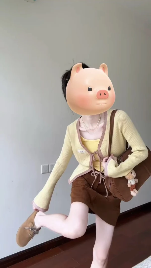 2025新款甜美撞色爱心镂空系带针织开衫内搭吊带背心半身裙三件套